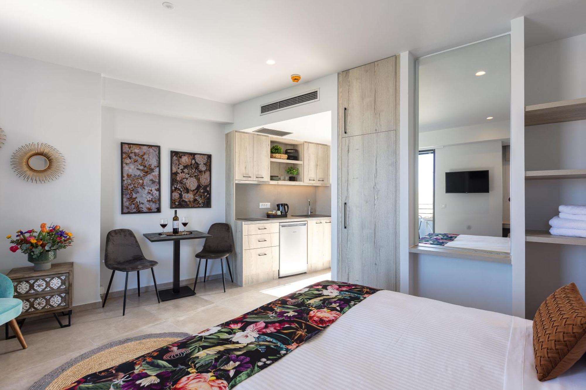 Lines Concept Accommodation Rethymno  ภายนอก รูปภาพ